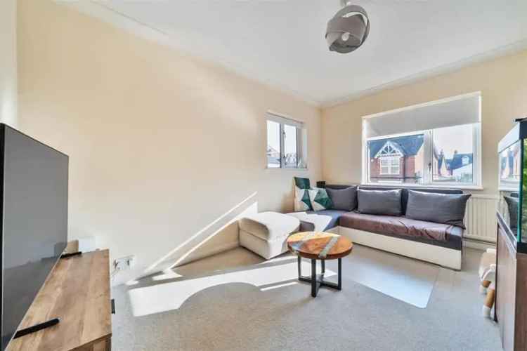 3 Bedroom Apartment for Sale - First Floor, Own Entrance, No Onward Chain