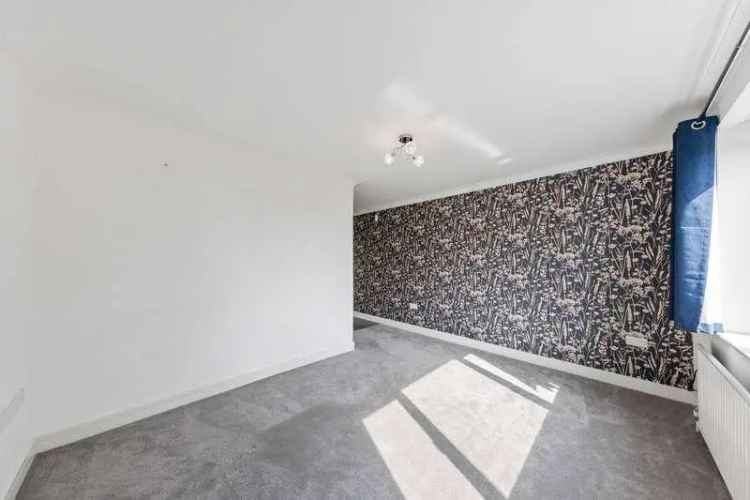 3 Bed Semi-Detached House for Sale