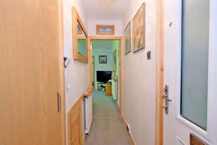 Flat For Rent in 15-35, Craigielea Avenue, Aberdeen City, Scotland