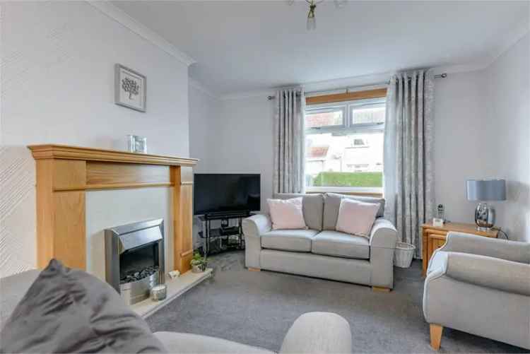 2 Bed House - End Terraced with 1 Reception Room