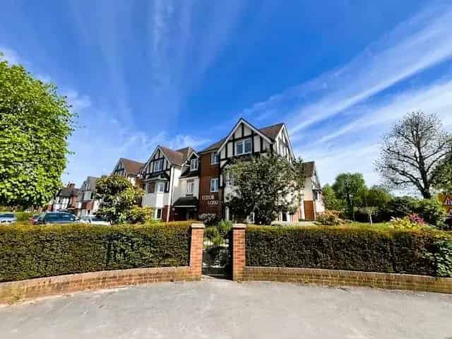 2 Bedroom Retirement Apartment for Sale