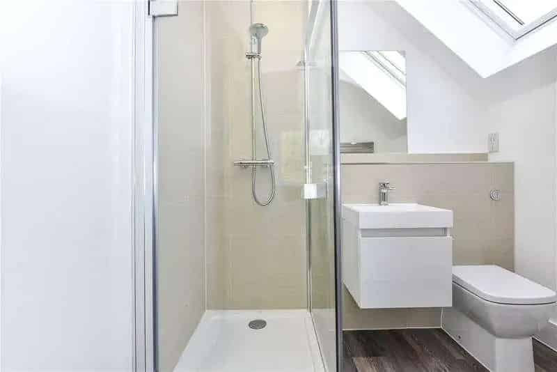 4 Bed Detached House For Sale