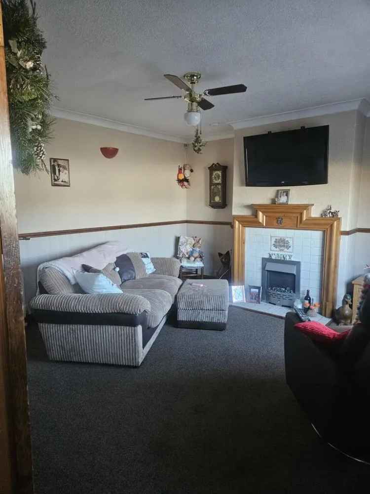 4 Bedroom Semi-Detached House for Sale Near Shipley Town Centre
