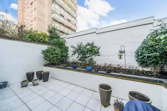 4 Bedroom Terraced House for Sale St John's Wood NW8