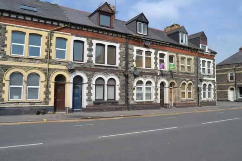 3 Bedroom Flat to Rent for Students and Professionals