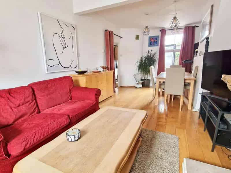 2 Bedroom Victorian Cottage For Sale