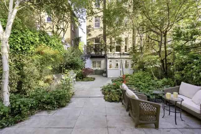 Maisonette for sale in Elsworthy Road, Primrose Hill, London NW3
