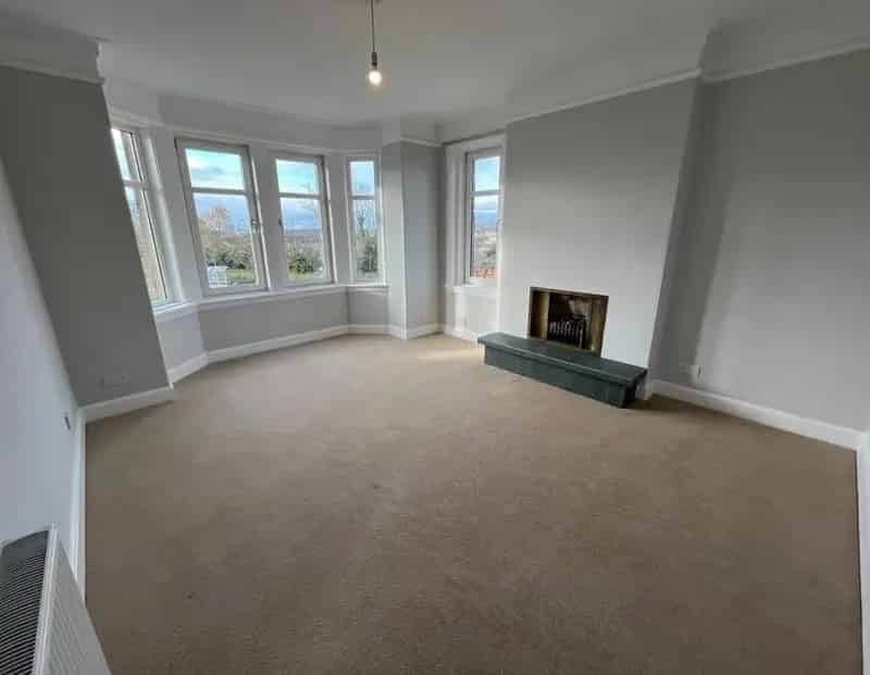 4 Bedroom Flat to Rent