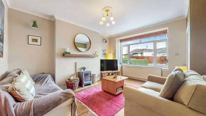 2 Bed Semi-Detached House for Sale in Old Drumchapel