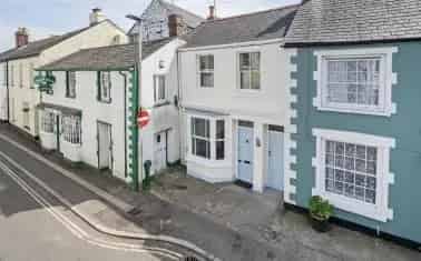 4-Bedroom Terraced House in Hartland North Devon
