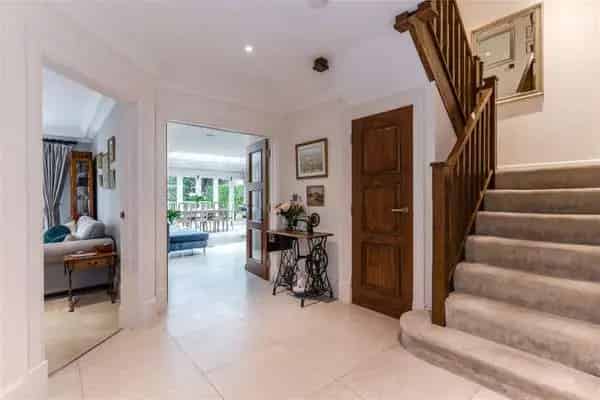 Cumberland House Family Home near Wentworth Estate