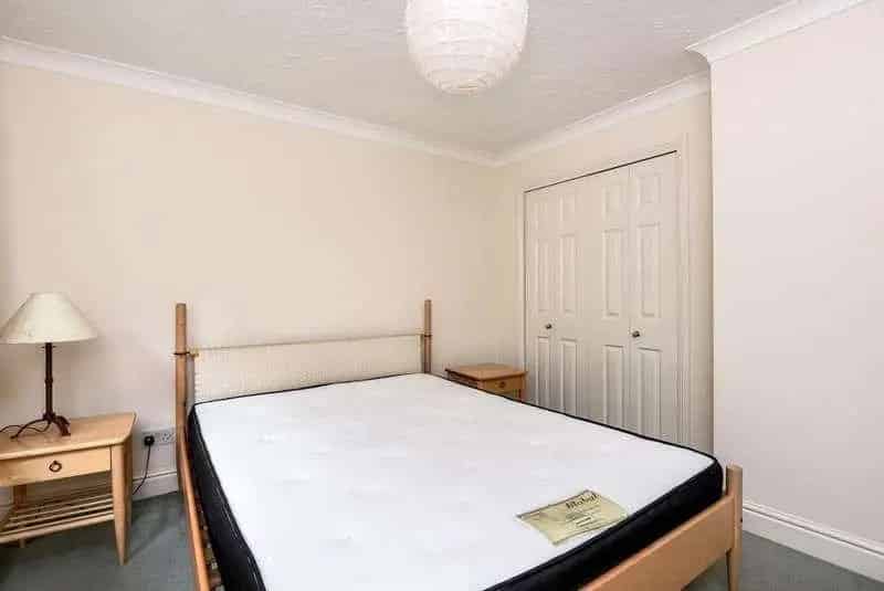2 Bed Flat near John Radcliffe Hospital