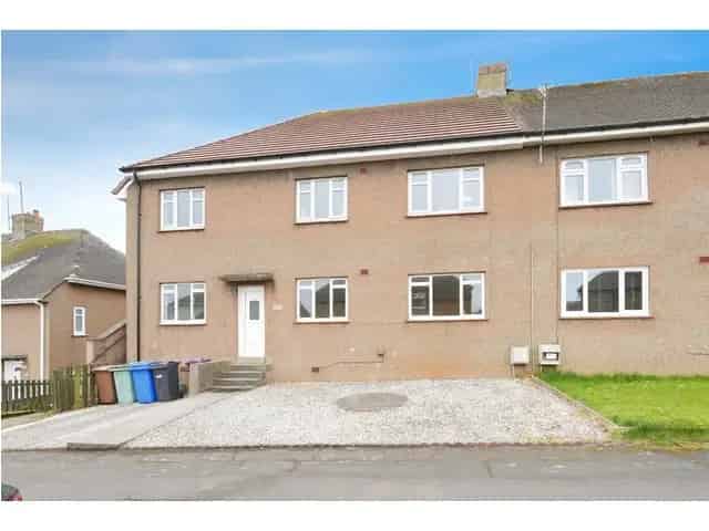 3 Bedroom Flat for Sale in Maybole