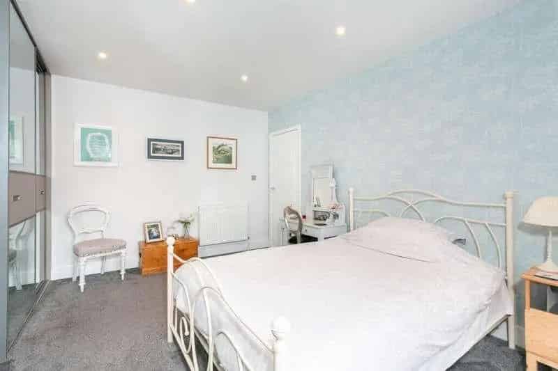 3 Bed House for Sale Near Seafront