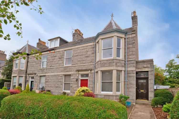 Flat For Rent in 122,124, Blenheim Place, Aberdeen City, Scotland