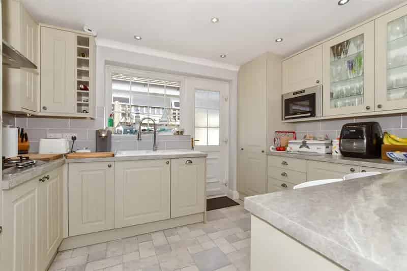 3 Bedroom Detached Bungalow for Sale in Seasalter