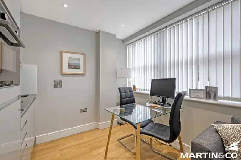 1 Bedroom Apartment for Sale