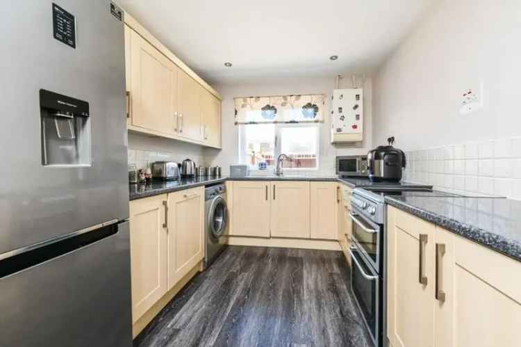 3 Bedroom House for Sale in Brighton Hill