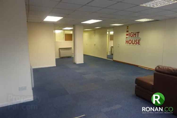 Commercial property For Rent in Preston under Scar, England