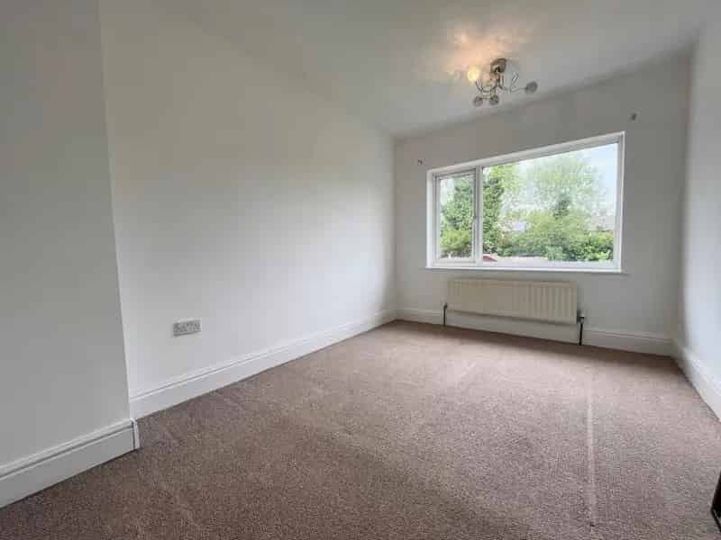 3 Bedroom House Acocks Green Zero Deposit Available