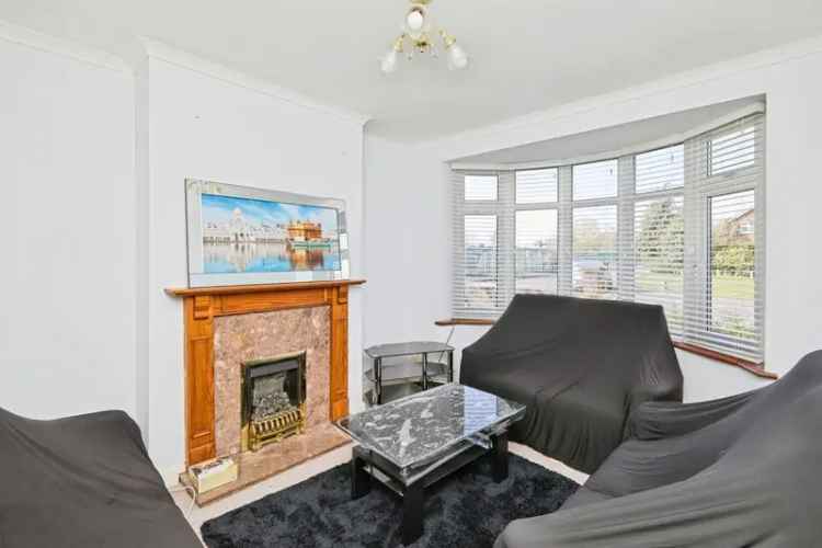 3 Bed Semi-Detached House in Derby
