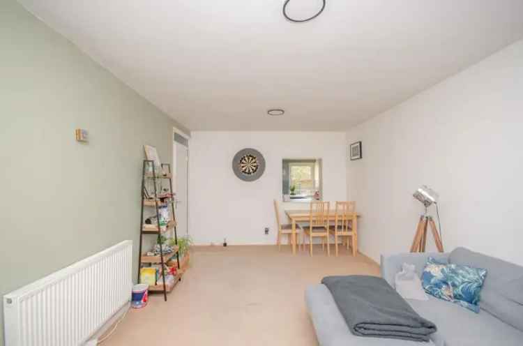 2 Bedroom Flat for Sale in Downend