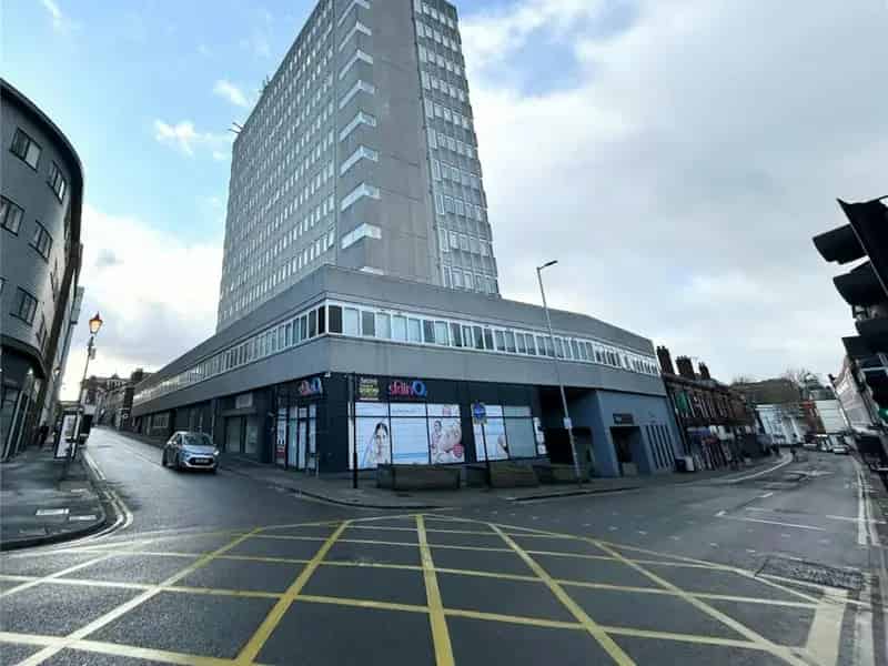 Walsall Town Centre Apartment - Investor Opportunity