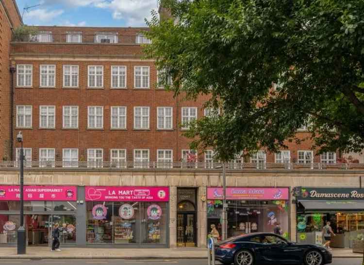 4 Bedroom Apartment Kensington High Street