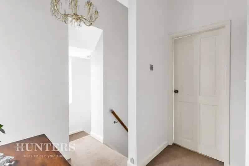 4 Bed House for Sale Extended Semi Detached Family Home