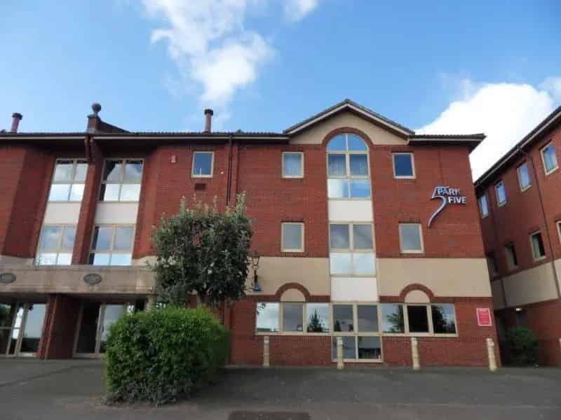 Modern Office Suite 6 Parking Spaces Half Price Rent First Year