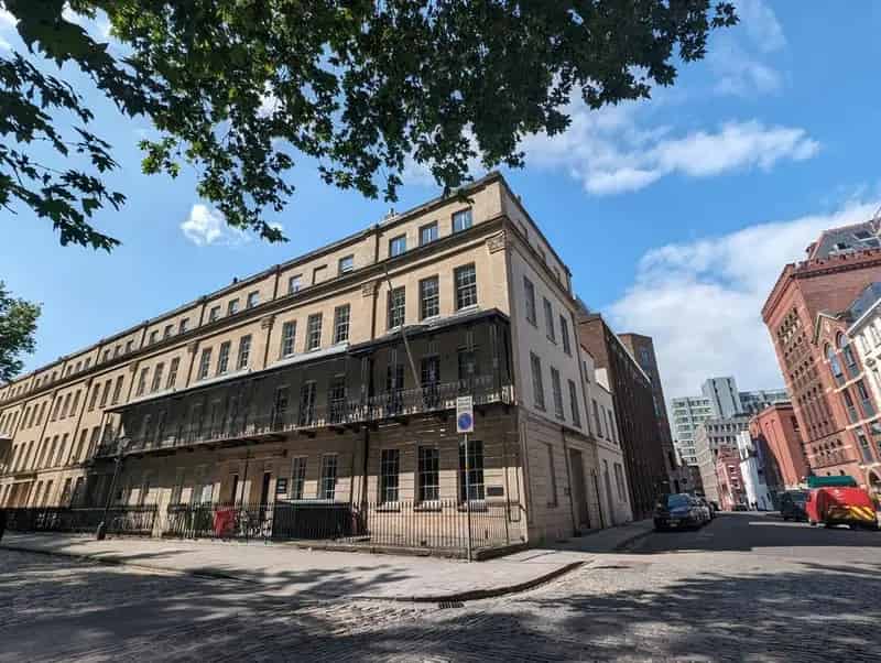 Grade II Listed Office Building Queen Square Refurbished