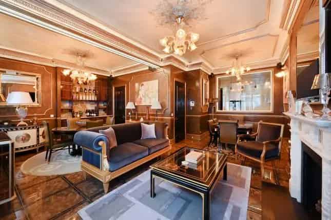 Flat for Sale in Berkeley Street W1J Mayfair