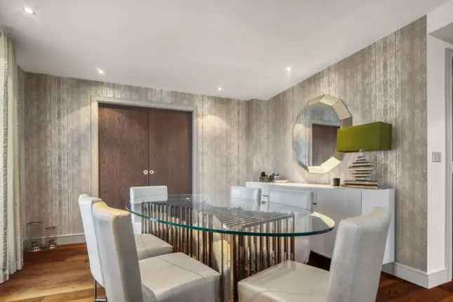 Flat for sale in Imperial Road, London SW6