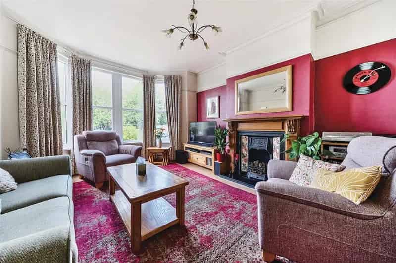 4 Bedroom Terraced House For Sale Near Perrett's Park Bristol
