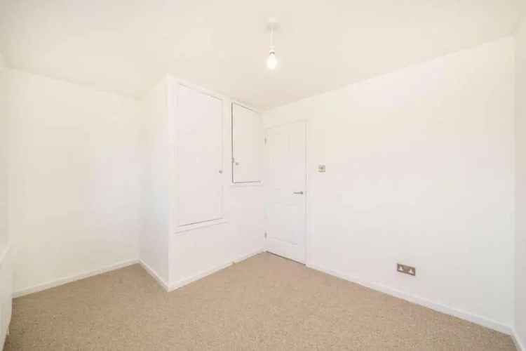 2 Bed House for Sale Near New Cross Gate