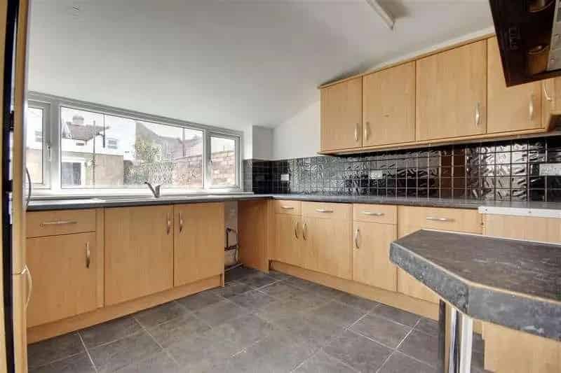 3 Bed House For Sale Portsmouth