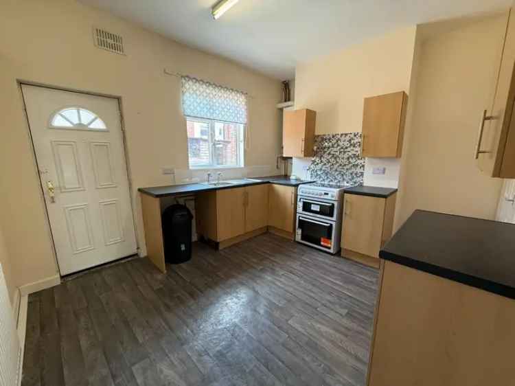2 Bedroom House To Let Castleford Close To Town Centre