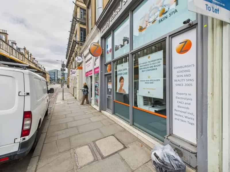 Class 1A Unit  High-Quality Fit-Out  Suitable for Office Retail or Cafe