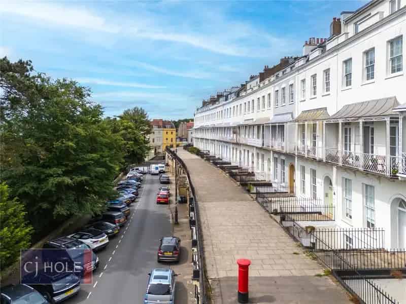 3 Bedroom Apartment to Rent