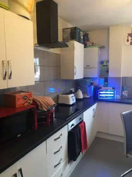 2nd Floor 2-Bedroom Flat Near Crystal Palace