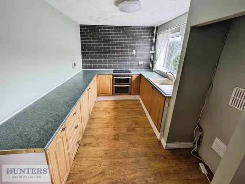 2 Bedroom House For Sale 872 SQ FT