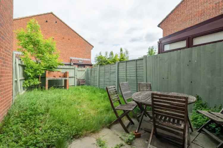 2 Bedroom House Near Canary Wharf - Chain Free