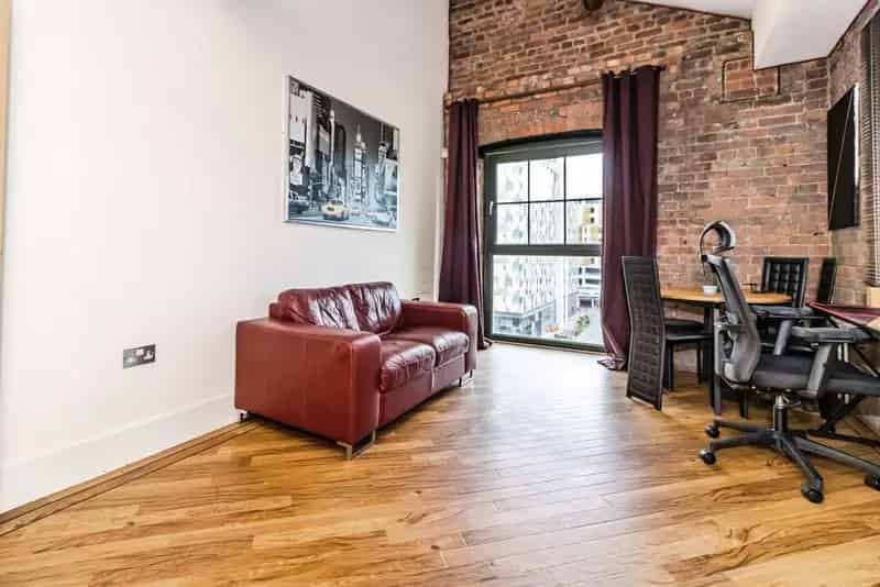 1 Bedroom Furnished Apartment Manchester City Centre Near Oxford Road Station