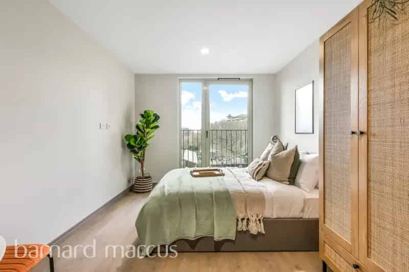Luxury Studio Apartment Feltham - Gym Cinema Roof Terrace