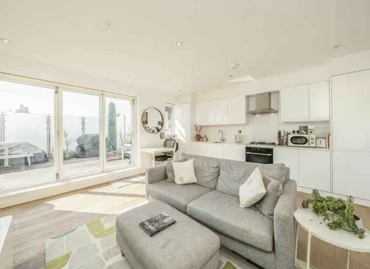 One Bedroom Flat Clapham South Large Terrace Open Plan Reception