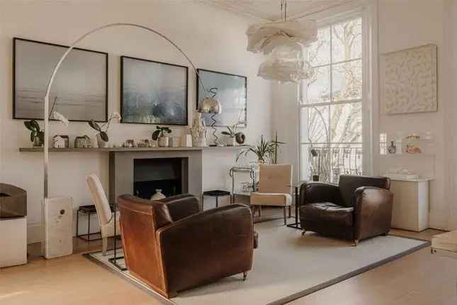 Terraced House for Sale in Notting Hill London