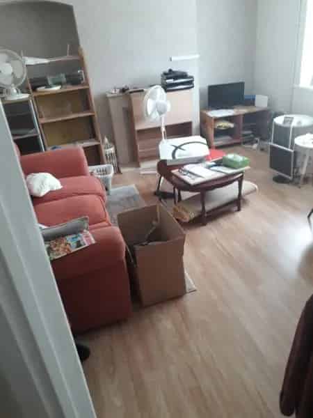 3 Bedroom House Near Town Shops and Park