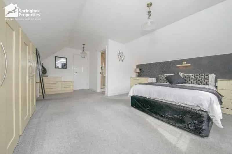 4 Bed House for Sale Near Clacton