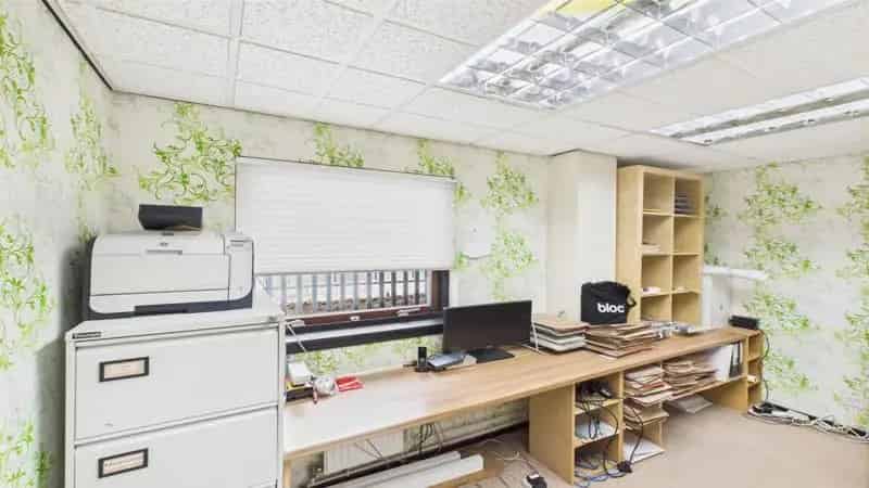 Dundee Industrial Unit For Sale - Modern Showroom and Workshop