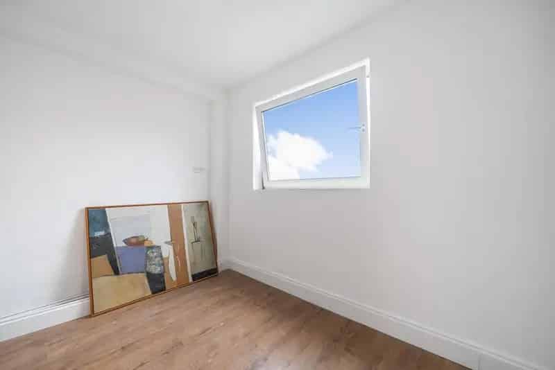 Chain Free Three Bedroom House Near Sydenham Overground